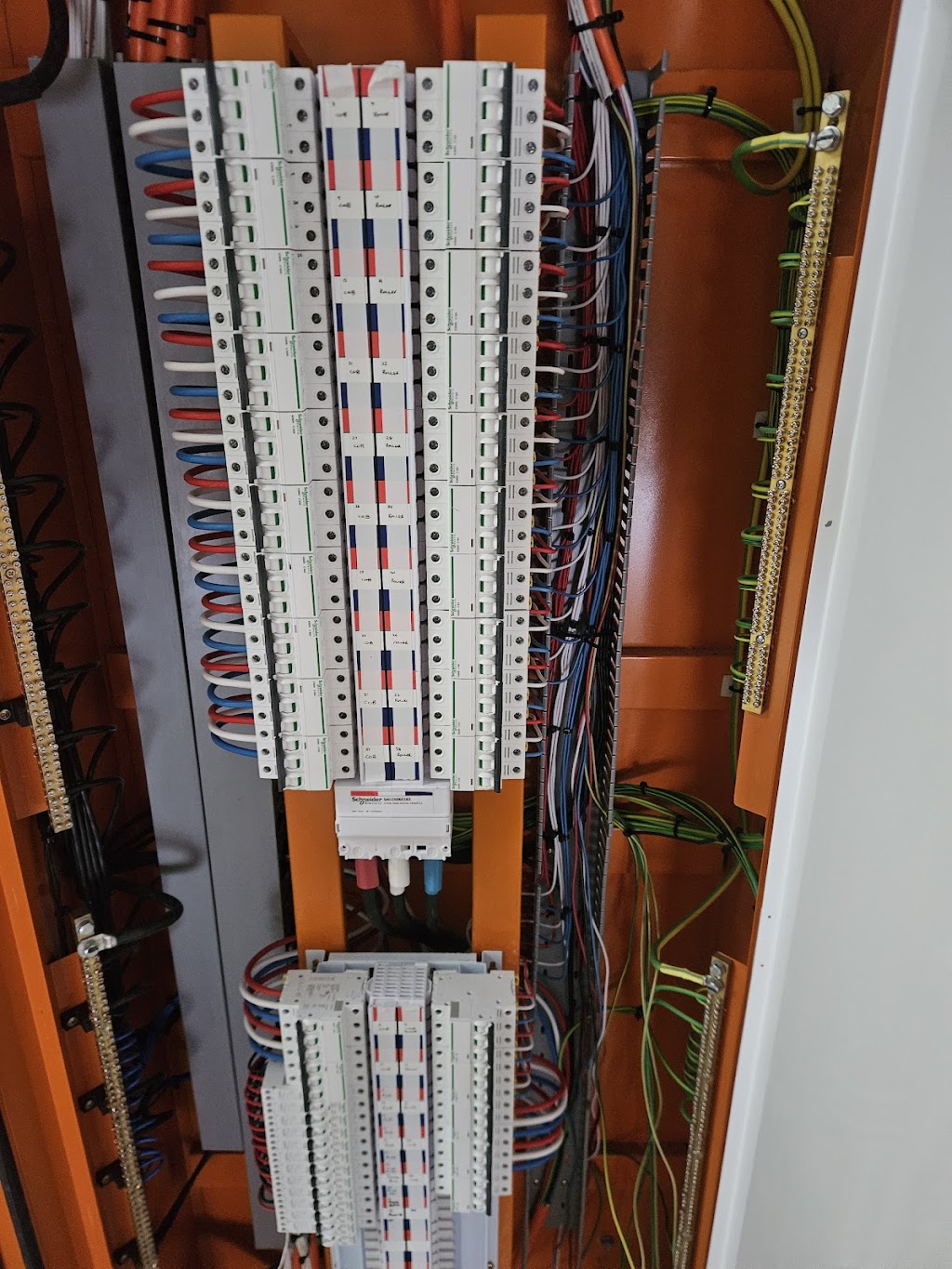 R&A Electrical Solutions | 29 Chandos St, Eden NSW 2551, Australia | Phone: 0435 449 390