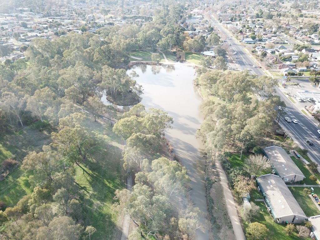 Bendigo aquatic centre | 9 Browning St, Kangaroo Flat VIC 3555, Australia