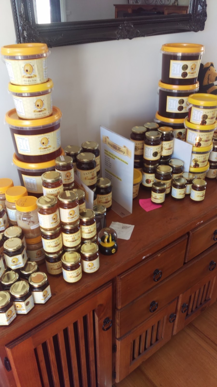 West-Bee Honey | 19 Moore St, Westbury TAS 7303, Australia | Phone: 0448 000 599