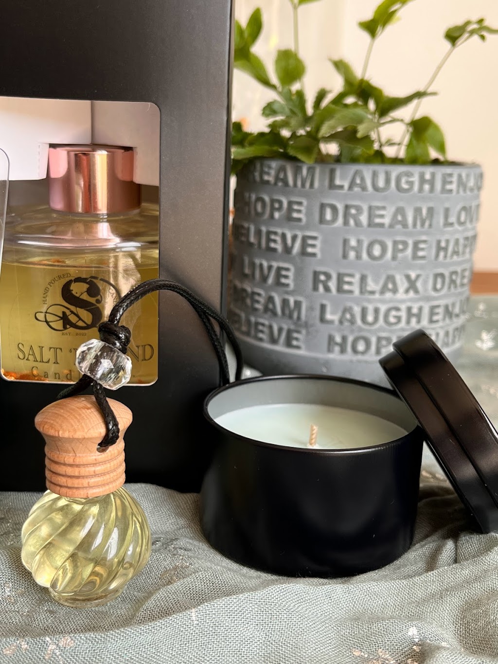 Salt n Sand Candle Co. | point of interest | 21 Leopold St, Strathtulloh VIC 3338, Australia | 0498287752 OR +61 498 287 752