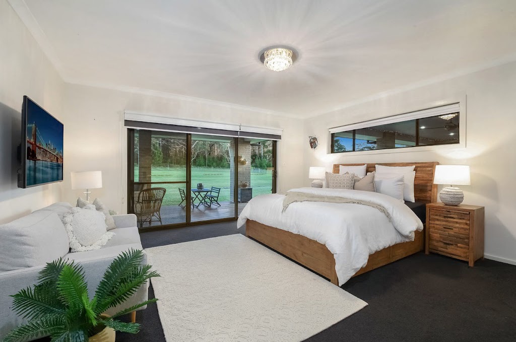 ellen property | 715 The Scenic Rd, MacMasters Beach NSW 2251, Australia | Phone: 0403 222 447