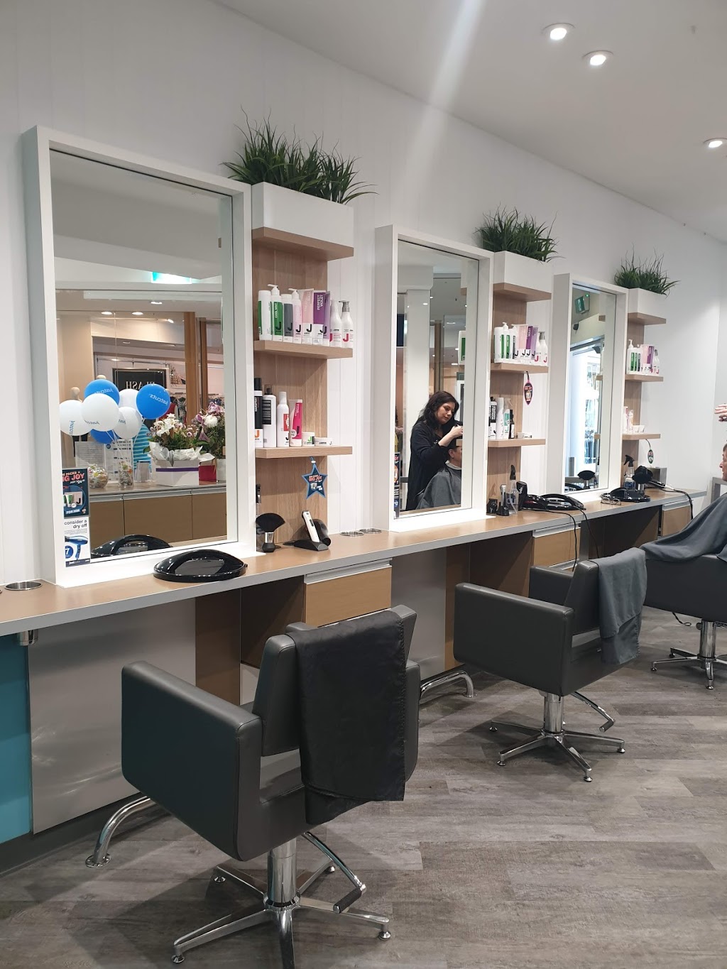 Just Cuts | hair care | Shop D7/270 Princes Hwy, Corrimal NSW 2518, Australia | 0242832550 OR +61 2 4283 2550