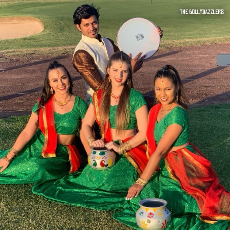 Bollydazzlers Dancetroupe | 1 Girvan Cct, Endeavour Hills VIC 3802, Australia | Phone: 0405 152 149