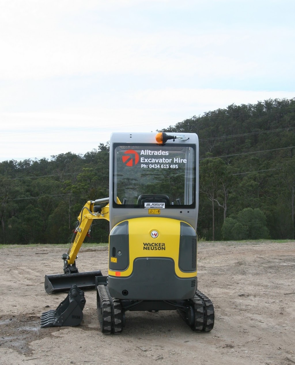 Alltrades Excavator Hire | 22 Blue Rock Dr, Yatala QLD 4207, Australia | Phone: 0434 615 495