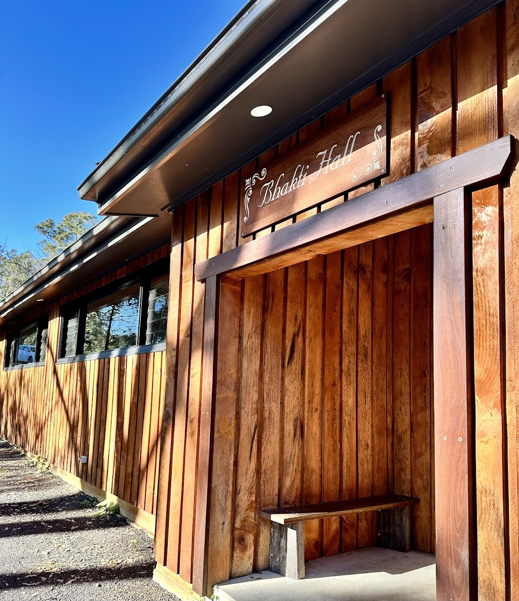 Vital Veda | Duplex 2/3 Halyard Ct, Ocean Shores NSW 2483, Australia | Phone: 0439 430 050