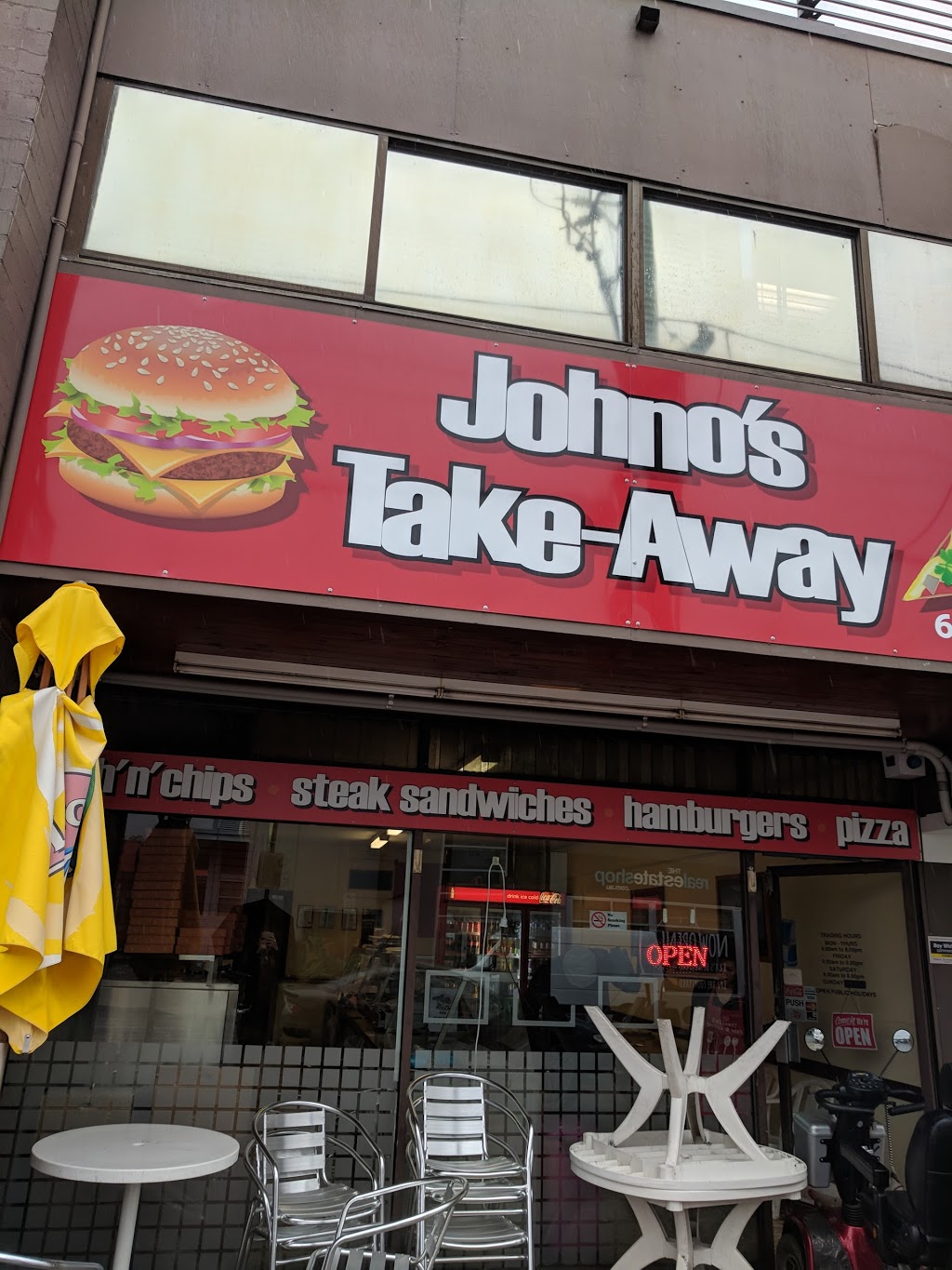 Johnos Takeaway And Pizza Bar | meal takeaway | 1/118 Mawson Pl, Mawson ACT 2607, Australia | 0262864448 OR +61 2 6286 4448
