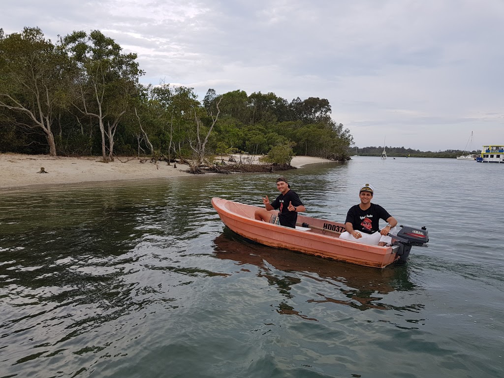 Boyds Bay Houseboat Holidays - Tweed River | lodging | Tweed Marina, 4 River Terrace, Tweed Heads NSW 2485, Australia | 0412878400 OR +61 412 878 400