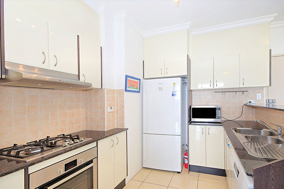 Bryant St Apartment | 17/21 Bryant St, Rockdale NSW 2216, Australia | Phone: 0412 169 169