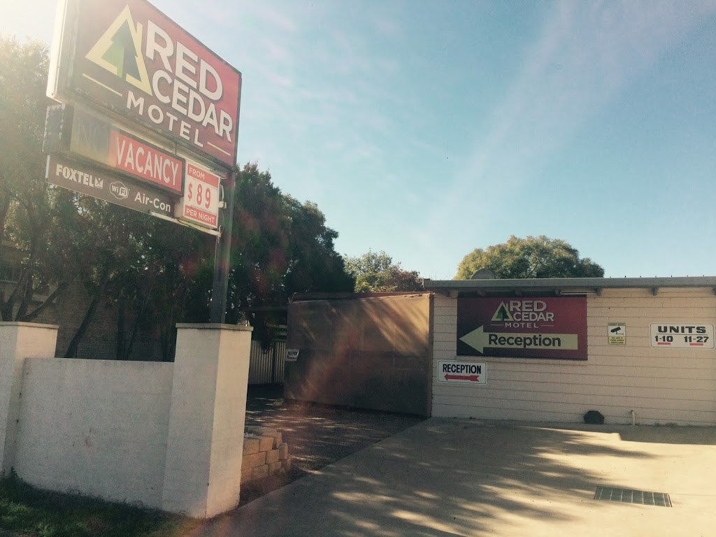 Red Cedar Motel | 12 Maitland St, Muswellbrook NSW 2333, Australia | Phone: (02) 6543 2852