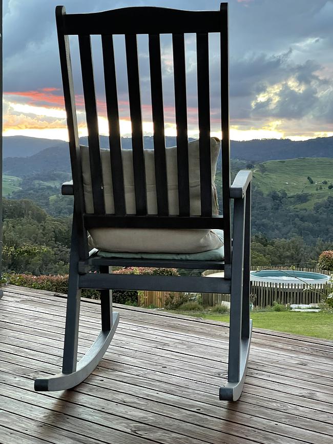 The Farm @ Pero’s Peak | 44 Megalong Pl, Kanimbla NSW 2790, Australia | Phone: 0415 136 572