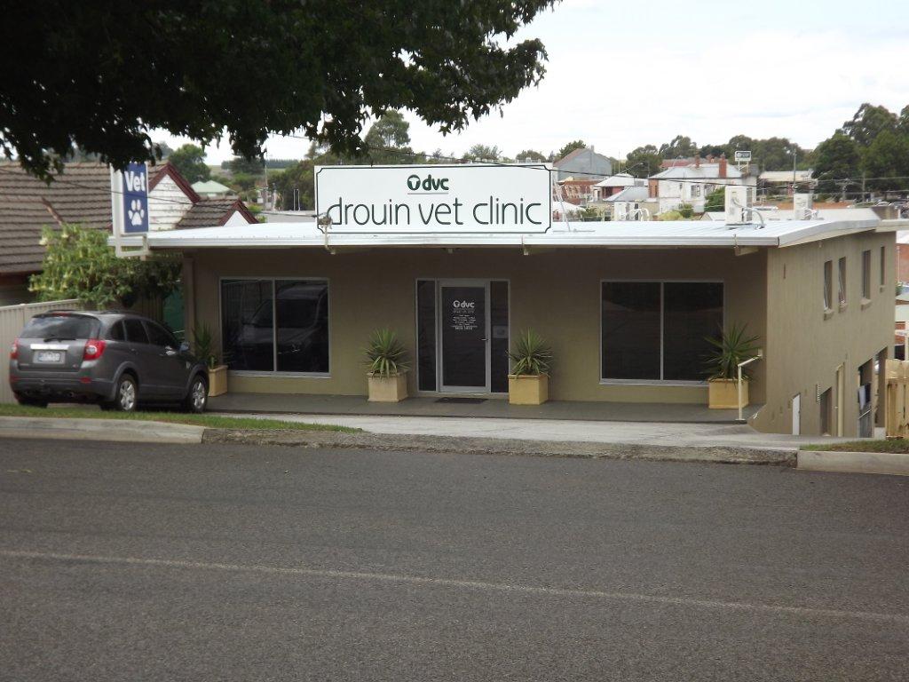 Drouin Veterinary Clinic | veterinary care | 4 Sinclair St, Drouin VIC 3818, Australia | 0356252002 OR +61 3 5625 2002