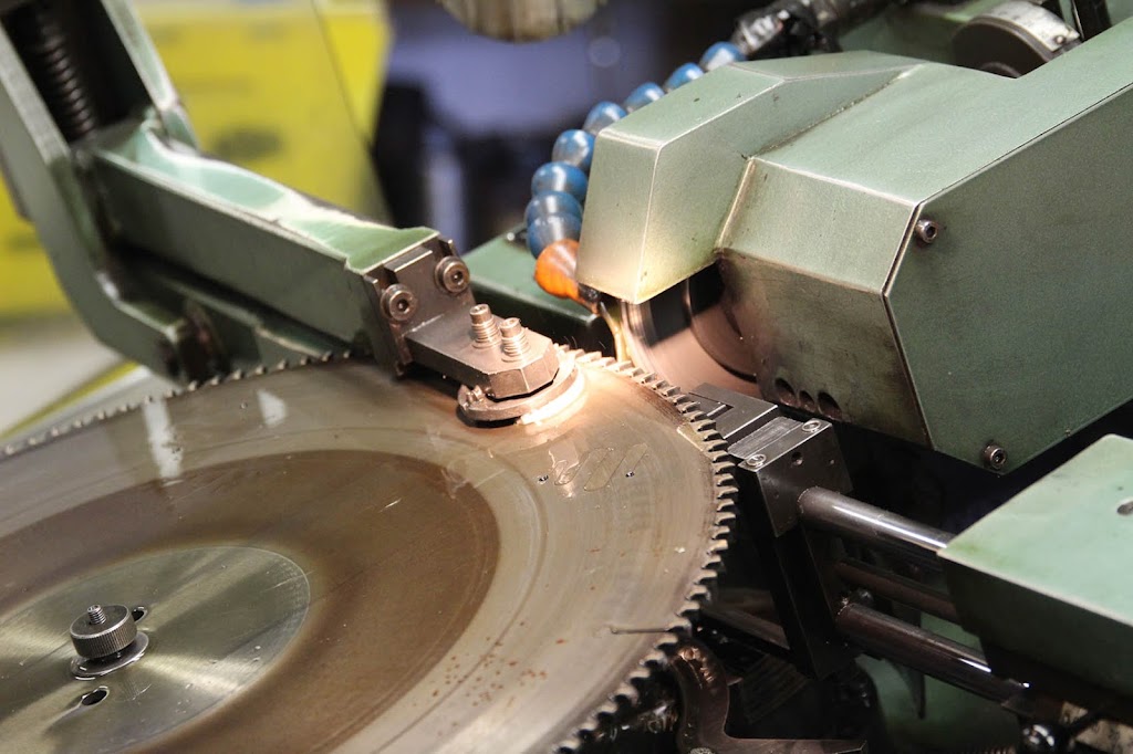 Hobart Hardchrome & Sharpening | Flat 4/54 Browns Rd, Kingston TAS 7050, Australia | Phone: (03) 6229 2522