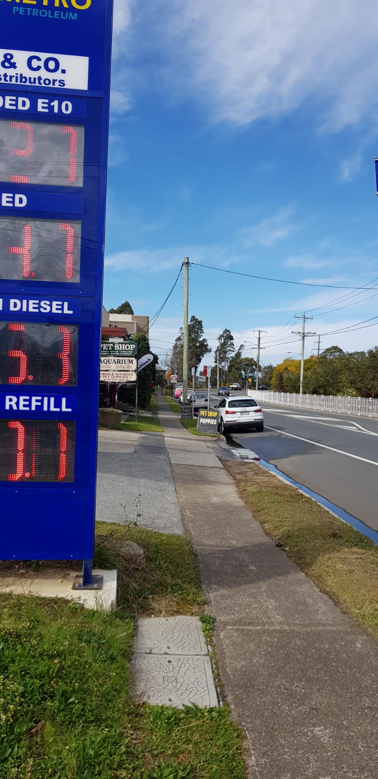 Metro Morisset | gas station | 57 Dora St, Morisset NSW 2264, Australia | 0249705630 OR +61 2 4970 5630