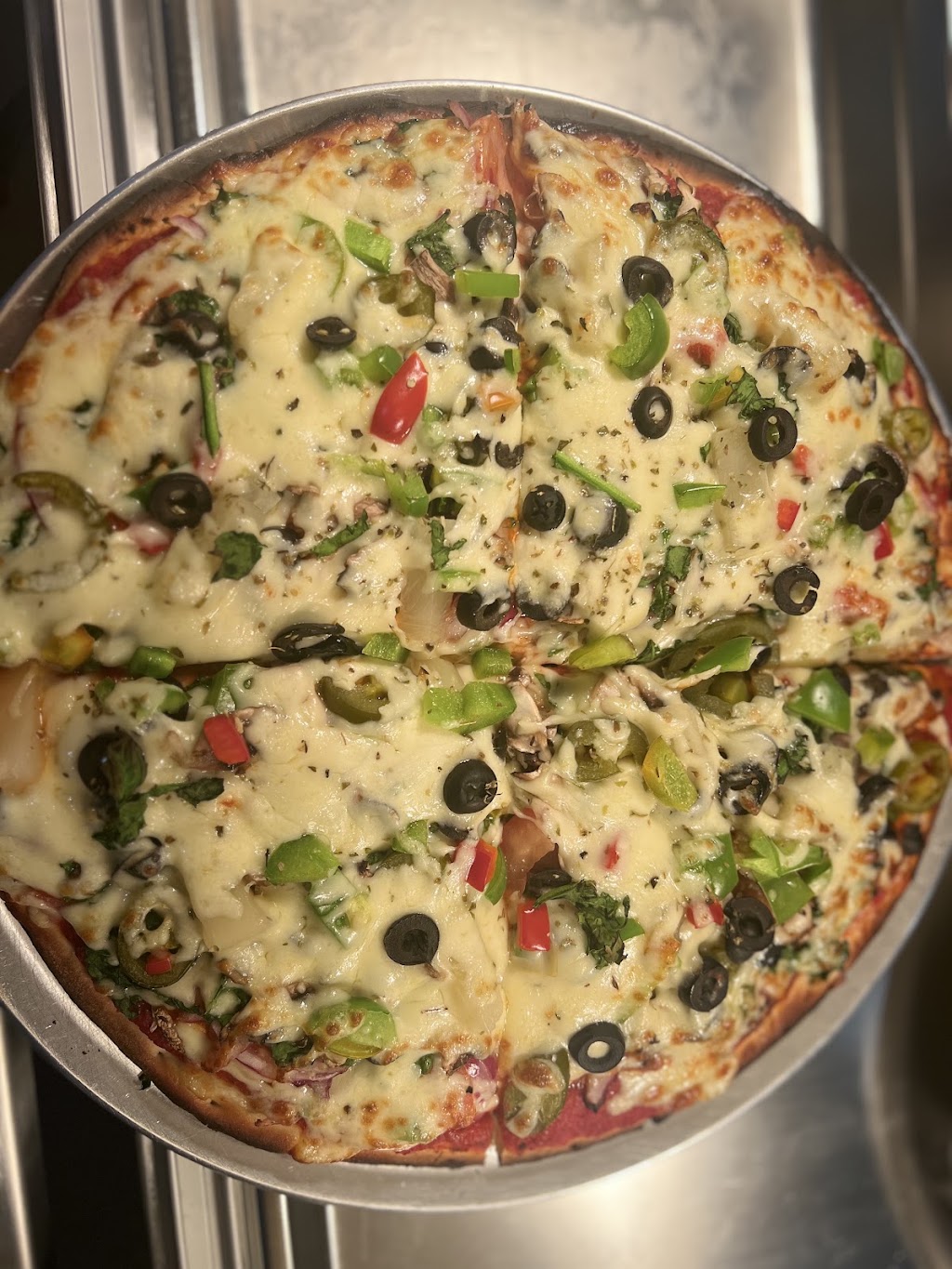 Istanbul Kebabs & Pizza | 96-110 Bellmere Rd, Bellmere QLD 4510, Australia | Phone: (07) 5432 8007