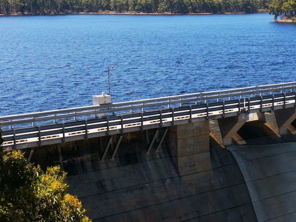 Wellington Dam | tourist attraction | Falcon Rd, Worsley WA 6225, Australia | 0897349000 OR +61 8 9734 9000