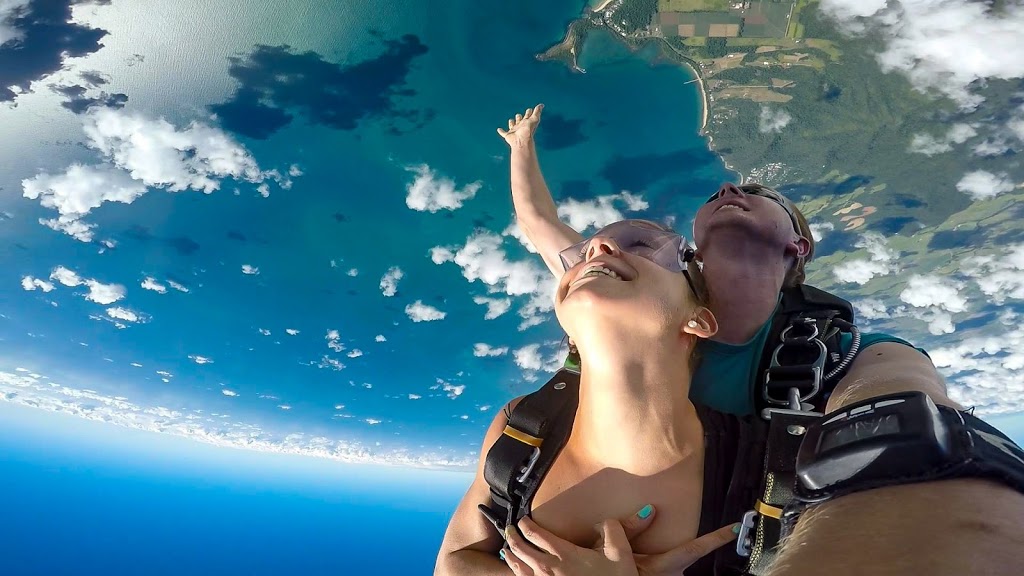 Skydive Mission Beach | 39 Porter Promenade, Mission Beach QLD 4852, Australia | Phone: 1300 663 634