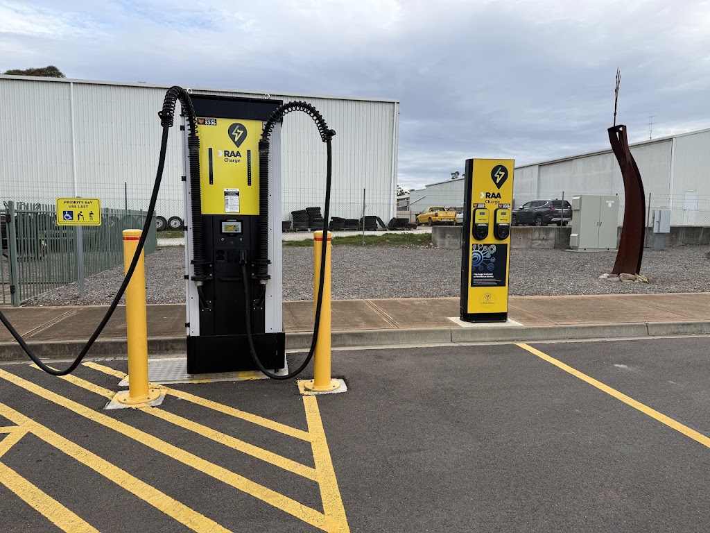 Chargefox Charging Station | 28 James St W, Truro SA 5356, Australia | Phone: 1300 518 038