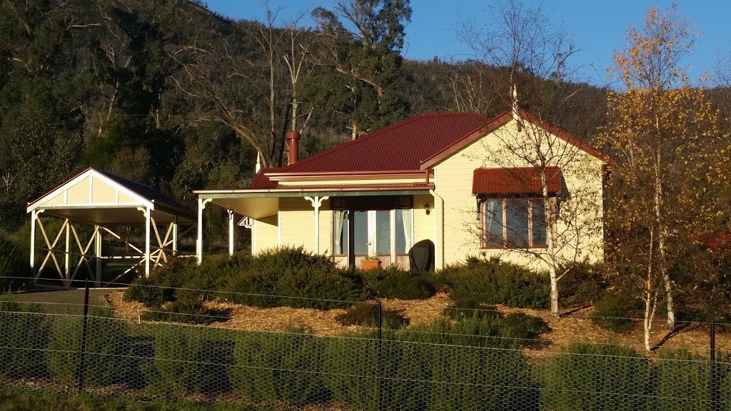 Country B&B Cottages at South Cathedral Farm | 53 S Cathedral Ln, Buxton VIC 3711, Australia | Phone: 0401 976 224