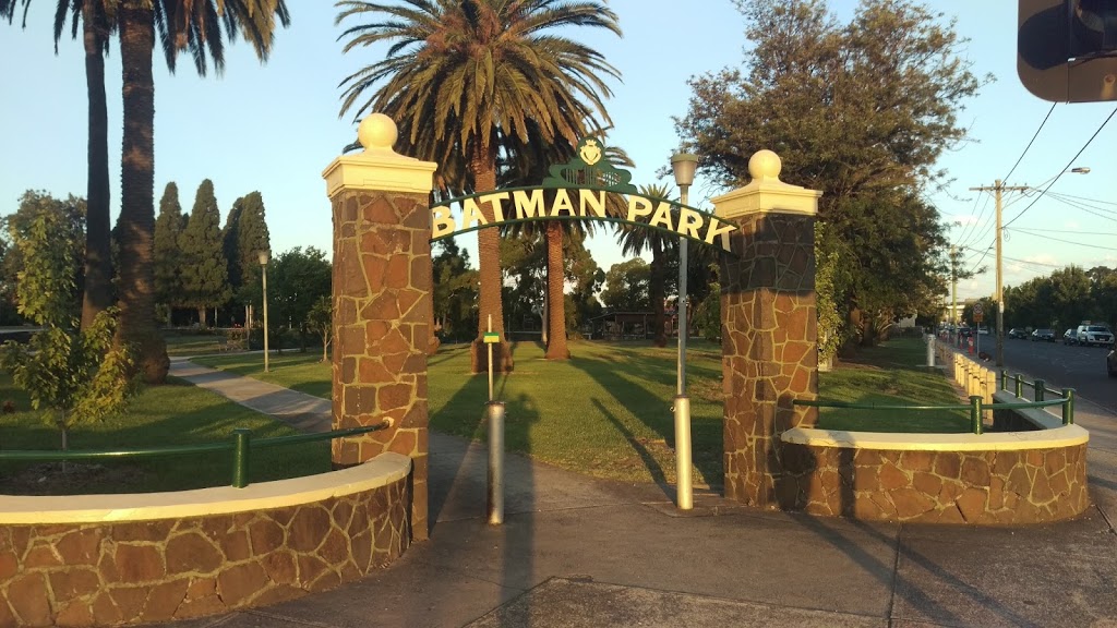 Batman Park | St Georges Rd & Arthurton Rd, Northcote VIC 3070, Australia | Phone: (03) 8470 8888