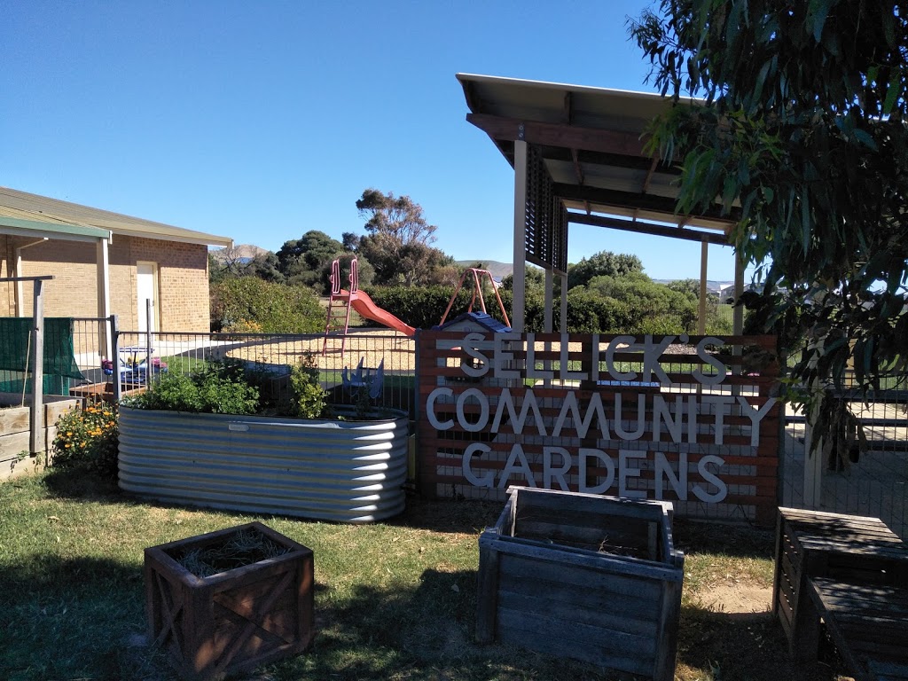 William Eatts Reserve Playground | gym | 18 Riviera Rd, Sellicks Beach SA 5174, Australia