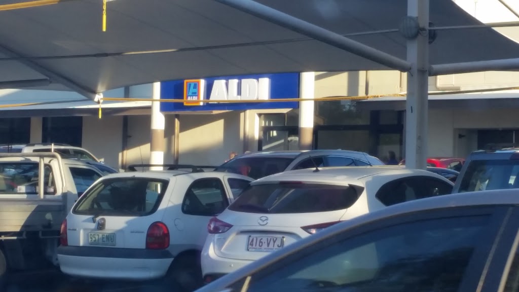 ALDI Brassall | supermarket | 68 Hunter St, Brassall QLD 4305, Australia