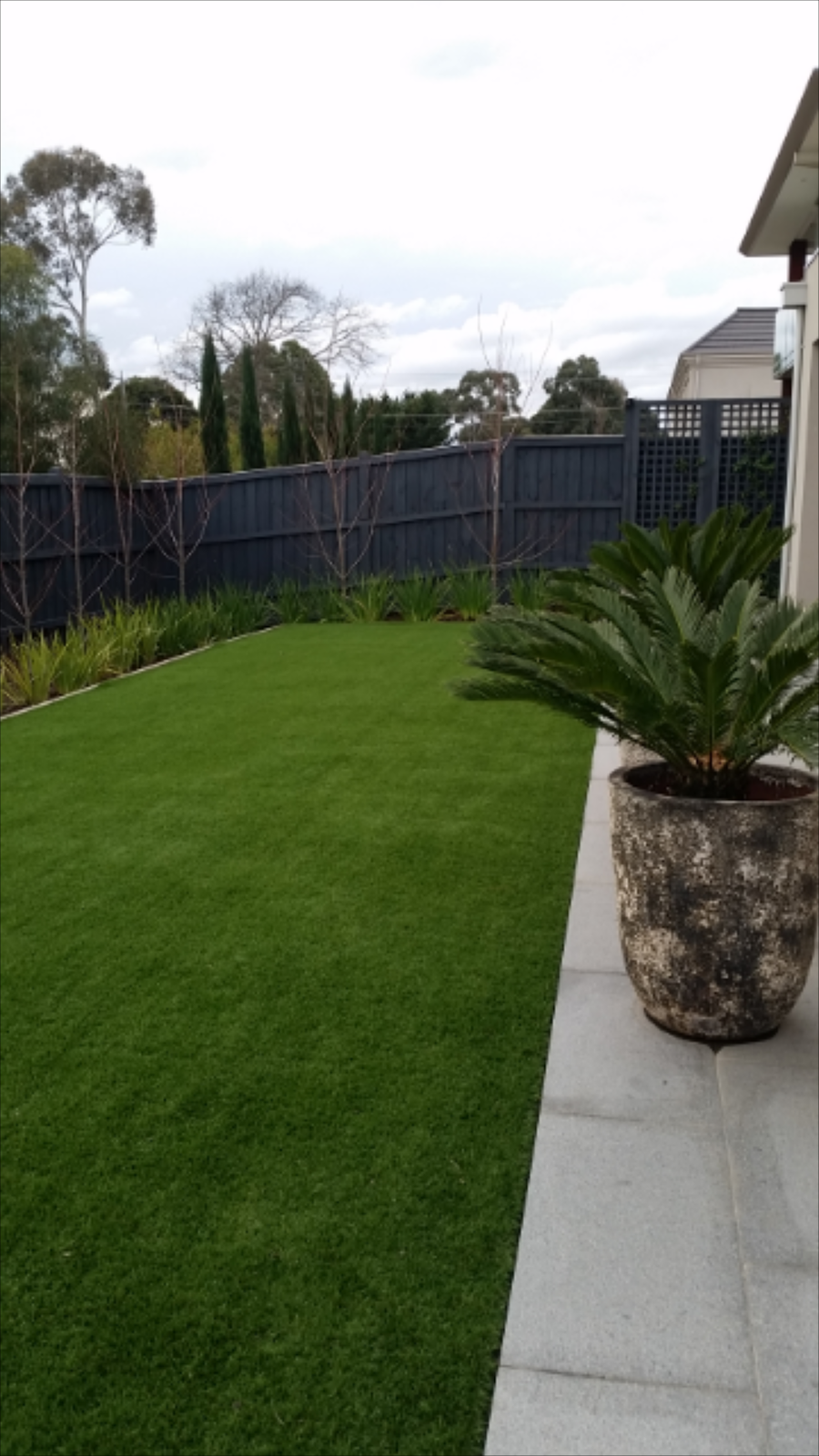 Antonios synthetic grass and landscaping | Mount Martha VIC 3934, Australia | Phone: 0490 491 565