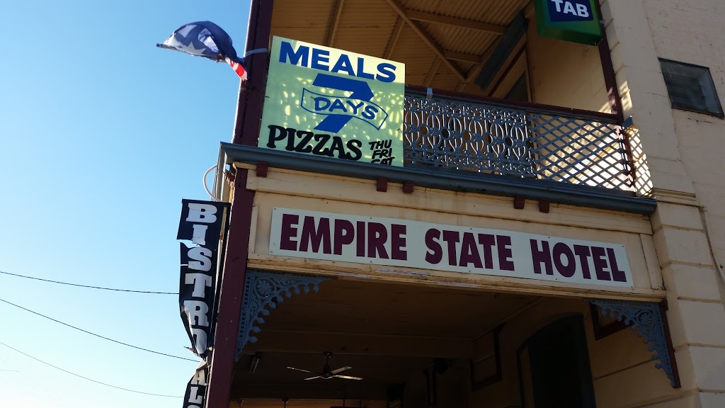 Empire State Hotel | restaurant | 91 Brooke St, Inglewood VIC 3517, Australia | 0354383050 OR +61 3 5438 3050