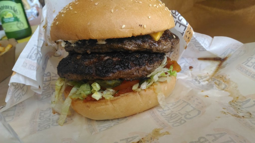 Getta Burger | restaurant | 2770 Logan Rd, Underwood QLD 4119, Australia | 0738415396 OR +61 7 3841 5396