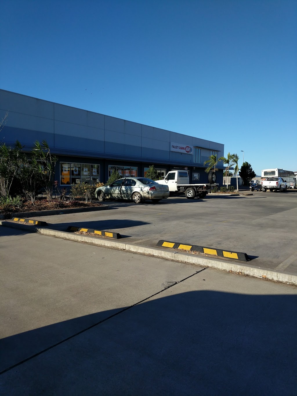 SUPA IGA Proserpine | supermarket | 15 Mill St, Proserpine QLD 4800, Australia | 0749453470 OR +61 7 4945 3470