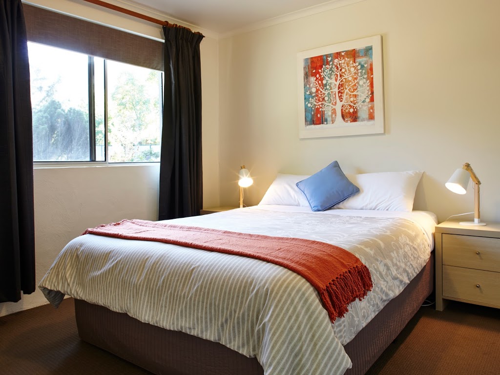 Willow Dene Holiday Apartments | lodging | 25 Toorak Rd, Bright VIC 3741, Australia | 0400504056 OR +61 400 504 056