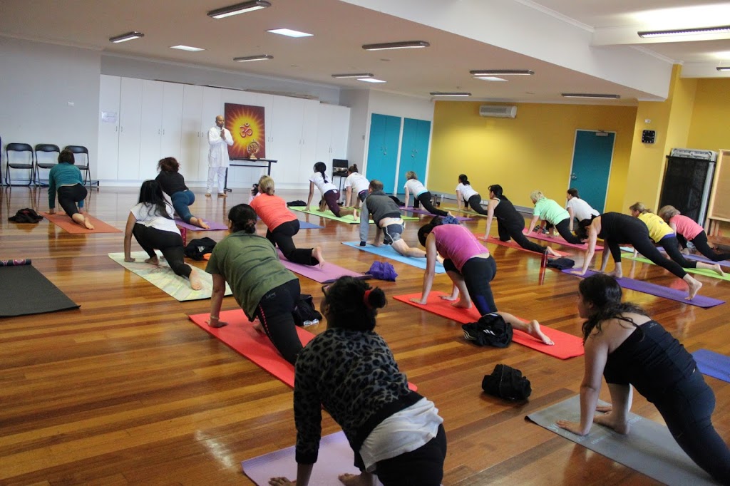 Yoga & Meditation School of India | gym | 215 Rathdowne St, Melbourne VIC 3053, Australia | 0410166909 OR +61 410 166 909