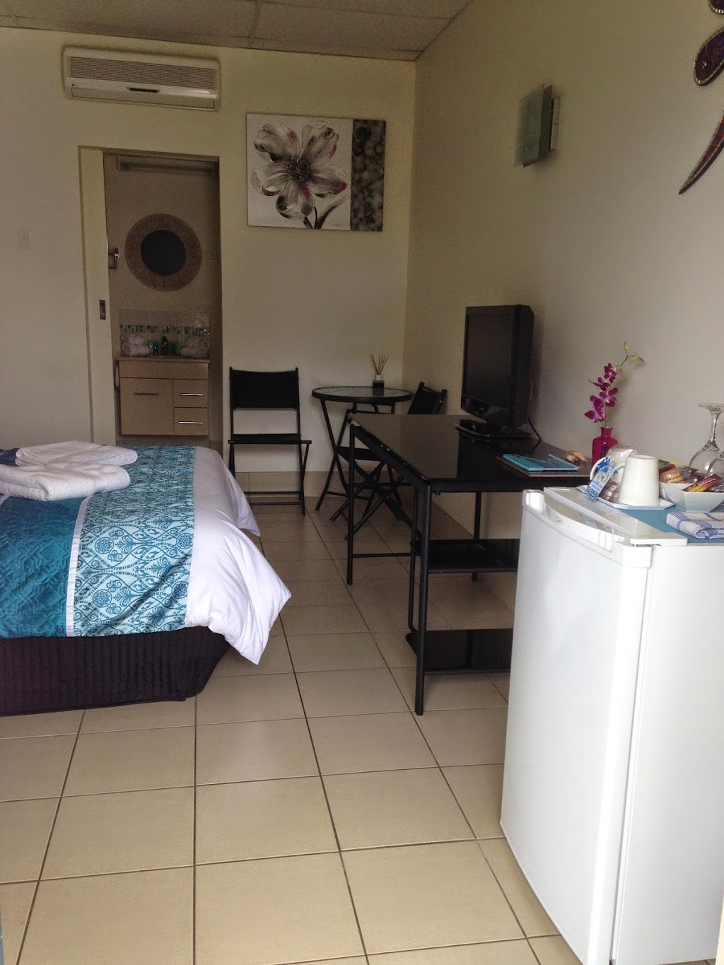 Black Marlin Motel | 26 Glady St, Innisfail QLD 4860, Australia | Phone: (07) 4061 2533