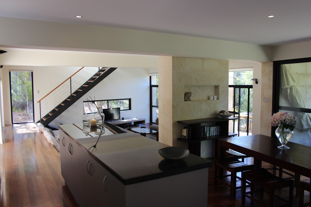 The Summer House | lodging | 665 Wallcliffe Rd, Margaret River WA 6285, Australia | 0419928303 OR +61 419 928 303