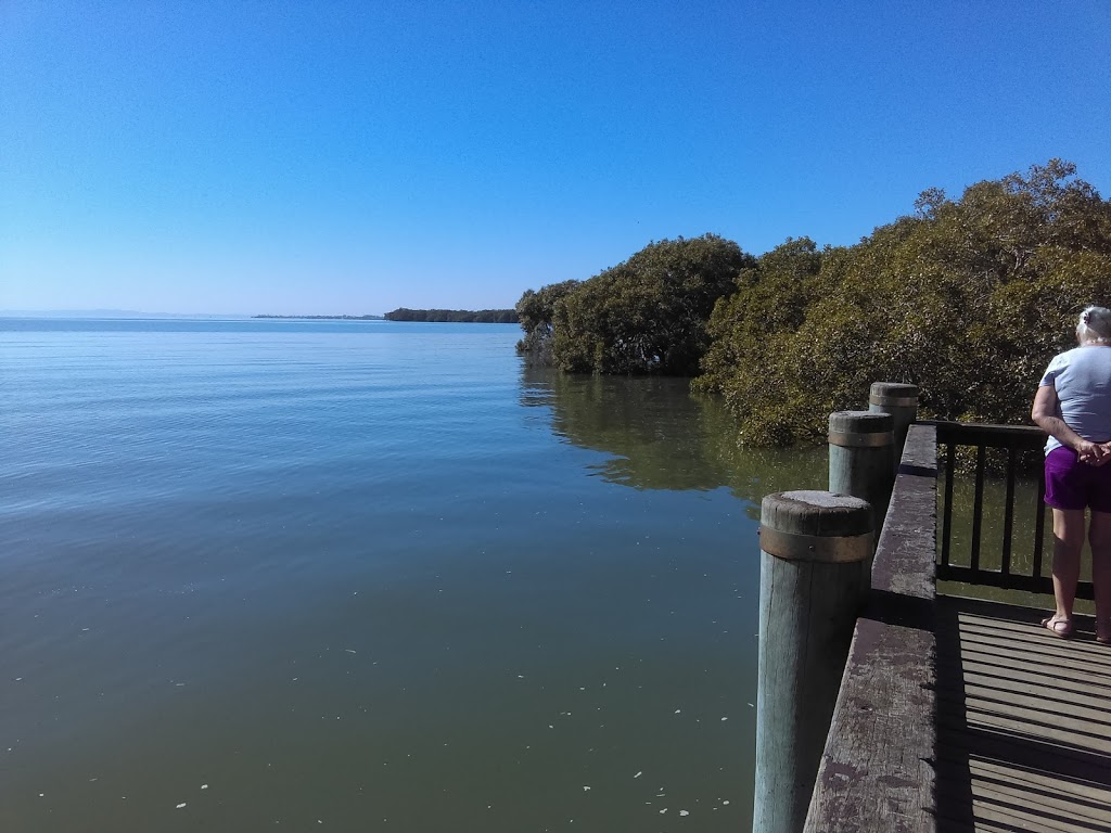 Deception Bay Dog Beach | park | 49 Captain Cook Parade, Deception Bay QLD 4508, Australia