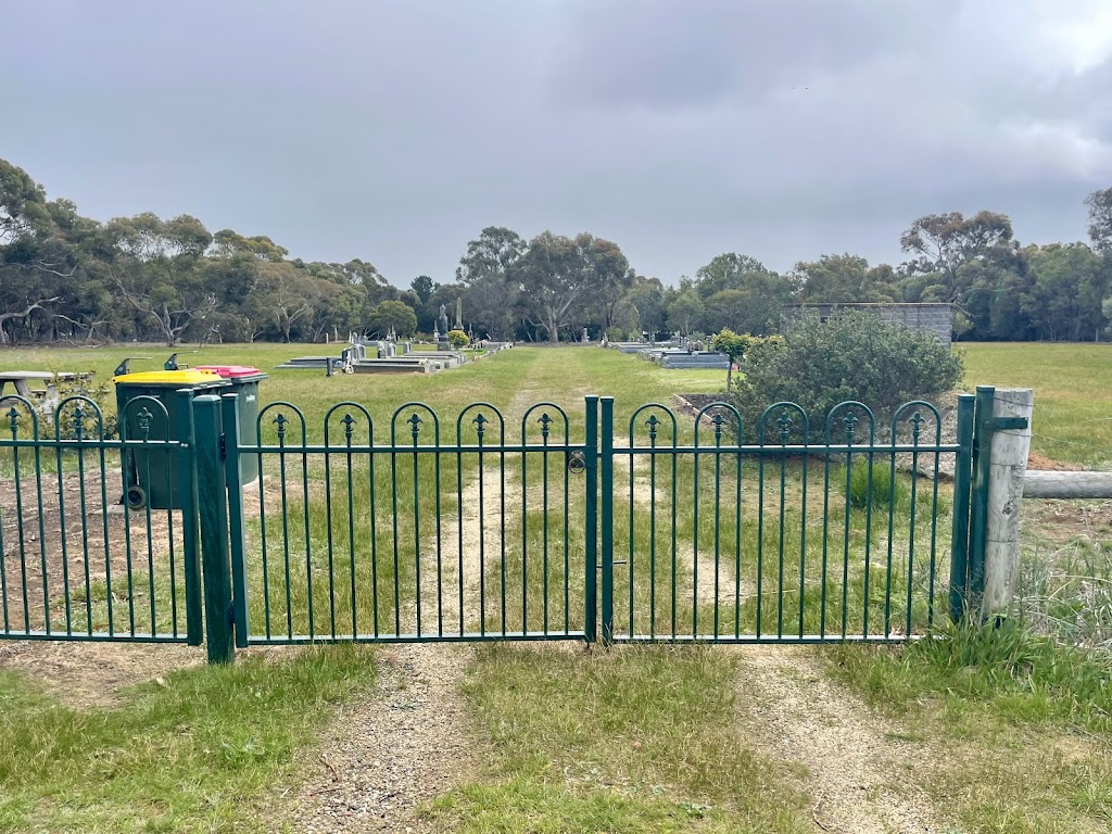 Teesdale Cemetery | Teesdale Cemetery, 5 Squires Rd, Teesdale VIC 3328, Australia | Phone: 0417 566 288