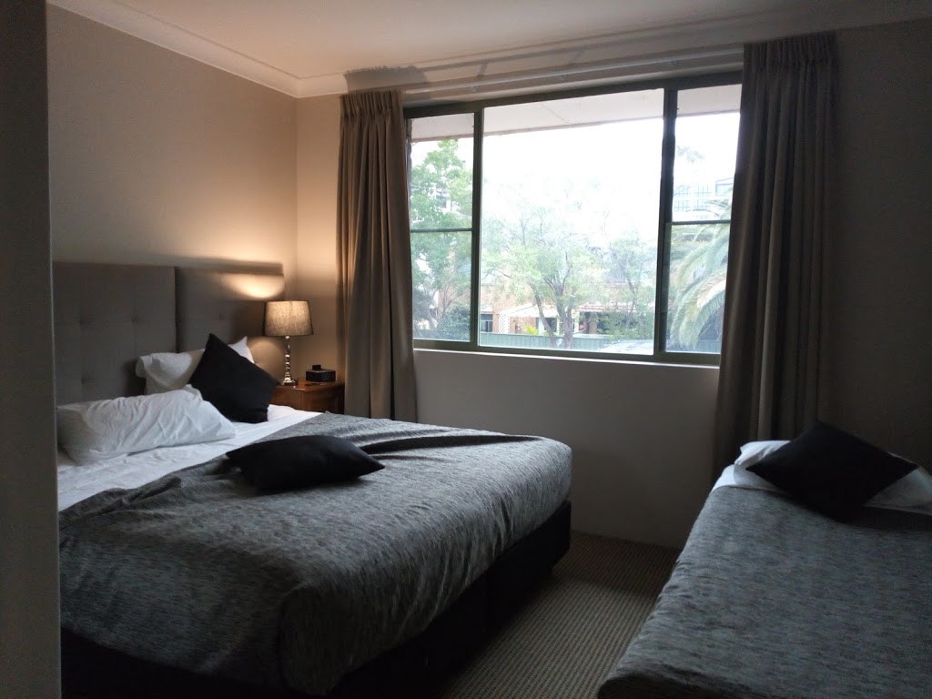 The Belmore All-Suite Hotel | lodging | 39 Smith St, Wollongong NSW 2500, Australia | 0242246500 OR +61 2 4224 6500