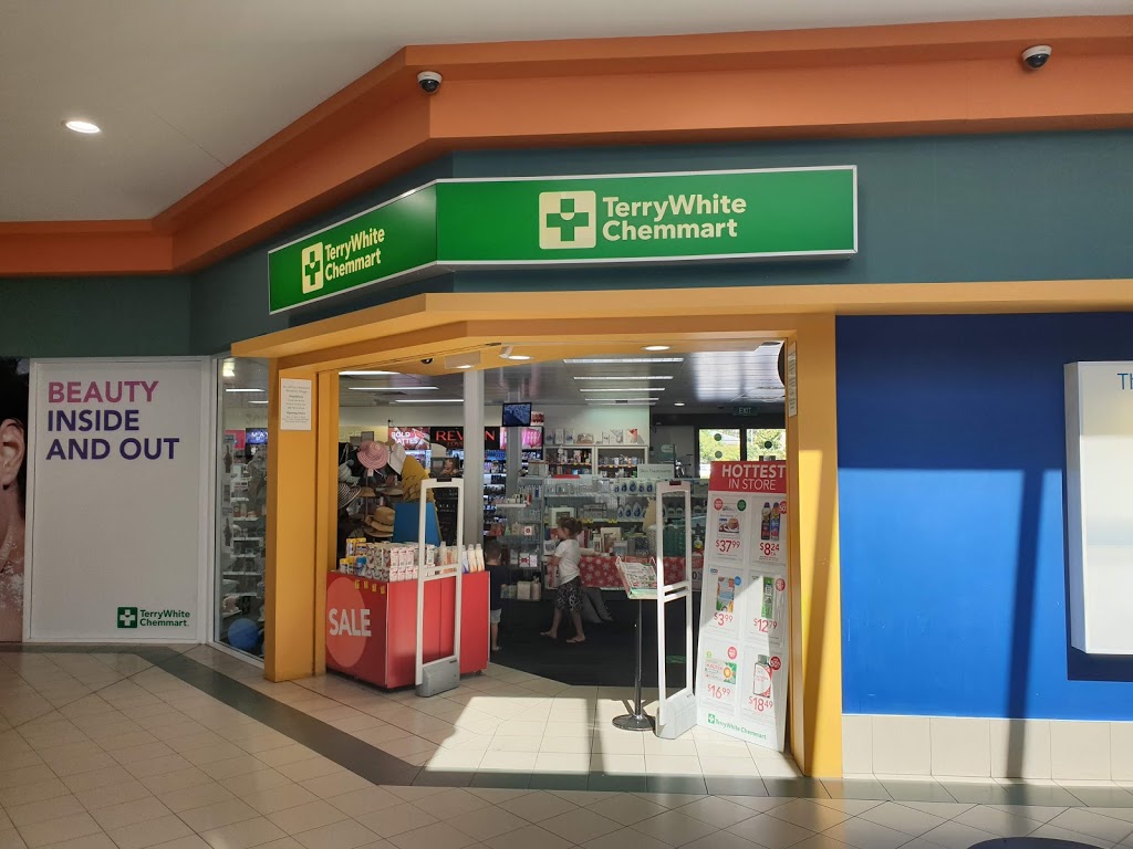 TerryWhite Chemmart Woodlake Village | Woodlake Village Shopping Centre, 5/20 Sunray Cir, Ellenbrook WA 6069, Australia | Phone: (08) 9296 8028