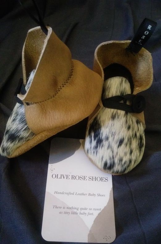 Olive Rose Shoes | 21 Landale Ave, Mount Clear VIC 3350, Australia | Phone: 055 194 2804