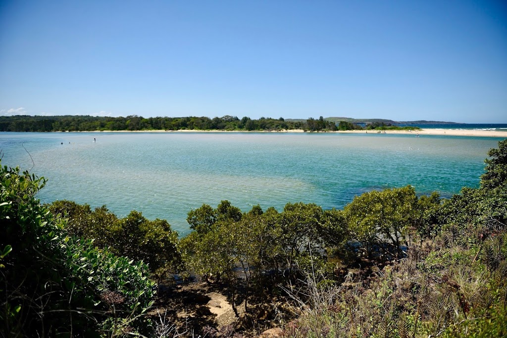 mystics beach park | park | Australia, New South Wales, Shell Cove, Unnamed Road邮政编码: 2529