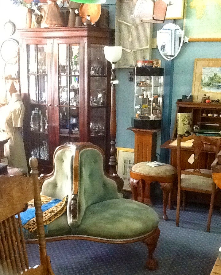 Sueclays Antiques and Vintage Decor | home goods store | 8 Duthy St, Unley SA 5061, Australia | 0422180035 OR +61 422 180 035
