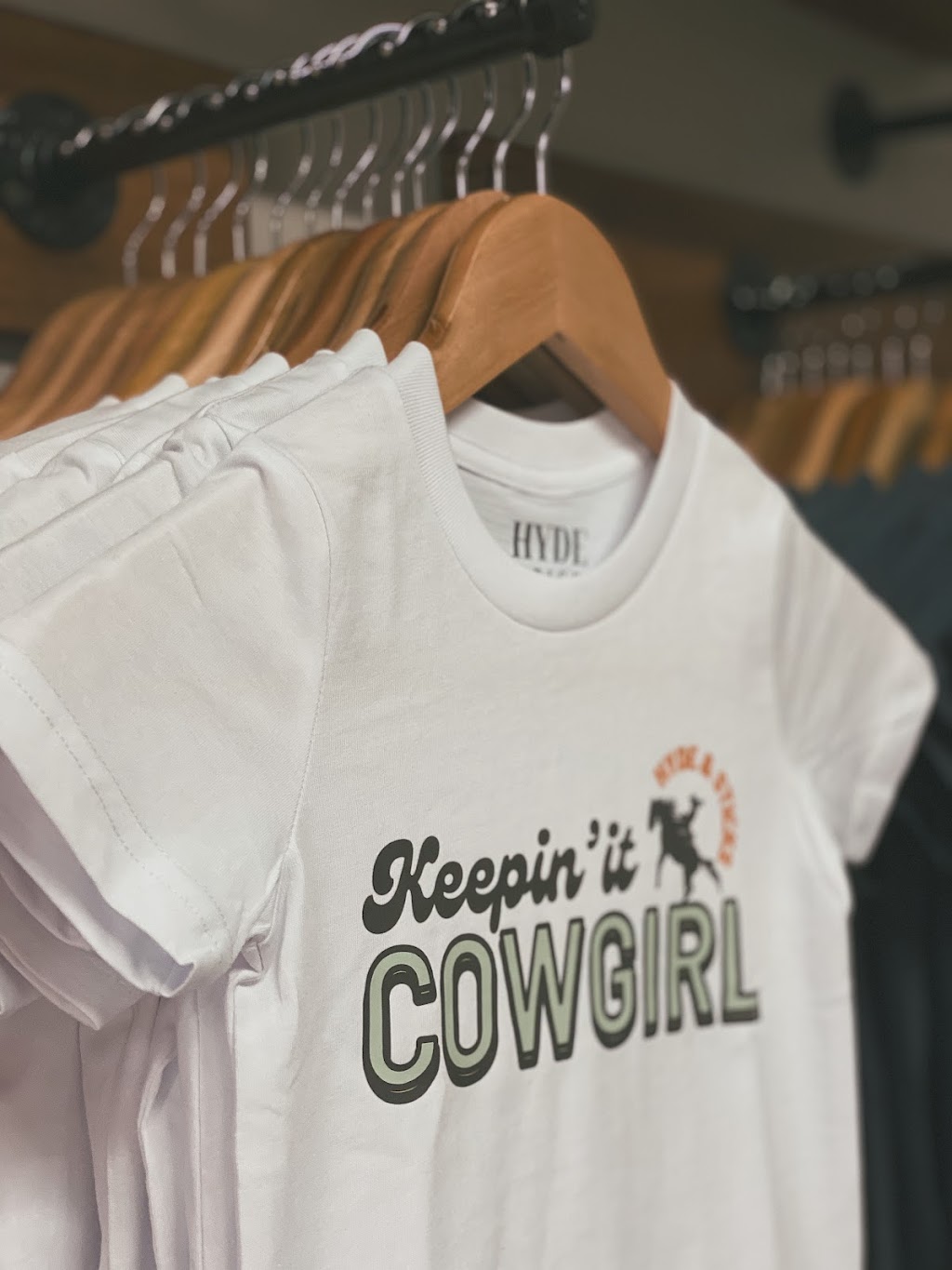 Hyde & Sticks | SHOP 4/28 Sarina Beach Rd, Sarina QLD 4737, Australia | Phone: 0419 708 821