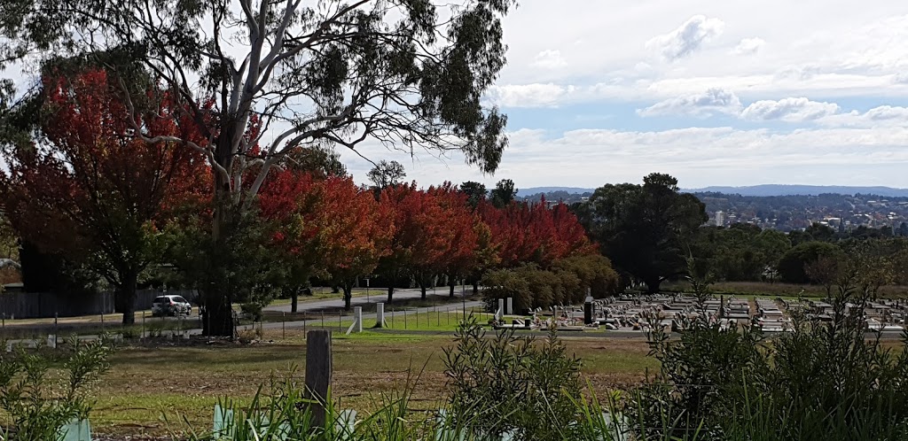 Armidale Cemetery | 1-29 Memorial Ave, Soudan Heights NSW 2350, Australia