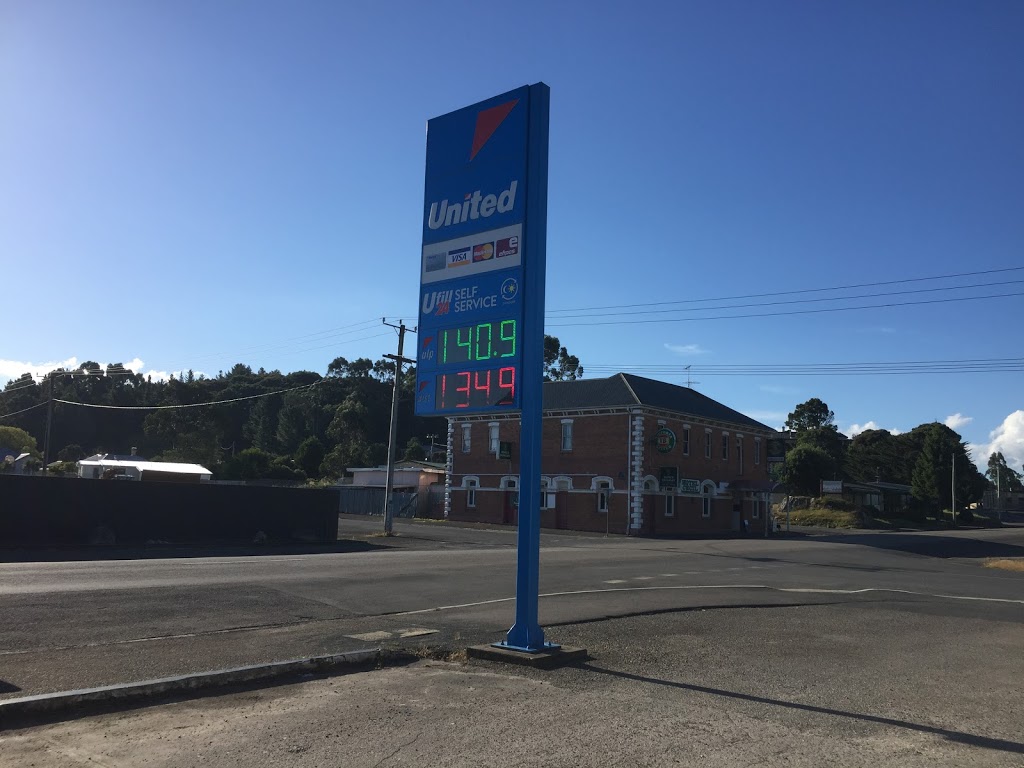 United | gas station | 80 Main St, Zeehan TAS 7469, Australia | 1300383587 OR +61 1300 383 587