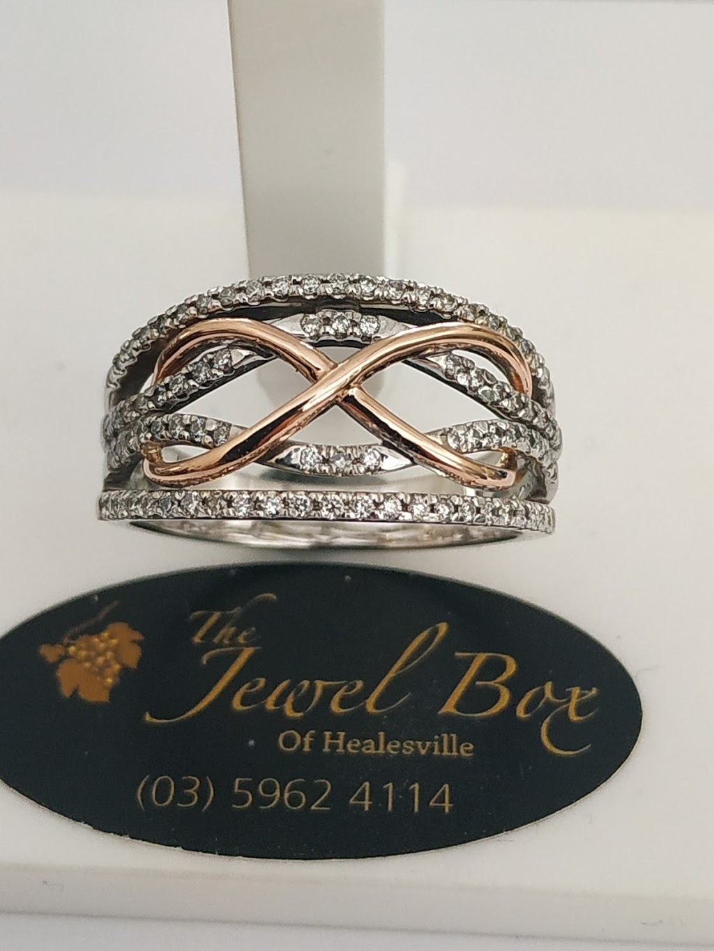 The Jewel Box of Healesville | jewelry store | 187 Maroondah Hwy, Healesville VIC 3777, Australia | 0359624114 OR +61 3 5962 4114