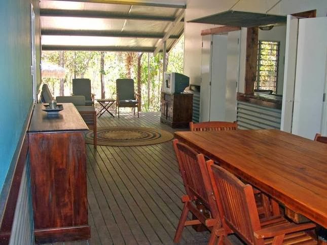 Wagait Beach Bush Retreat | 11 Pak Pl, Wagait Beach NT 0822, Australia | Phone: (08) 8978 5123