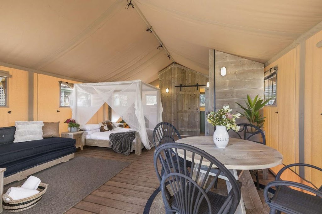 GlamXperience | 1c Sette Cct, Pakenham VIC 3810, Australia | Phone: 0436 401 572