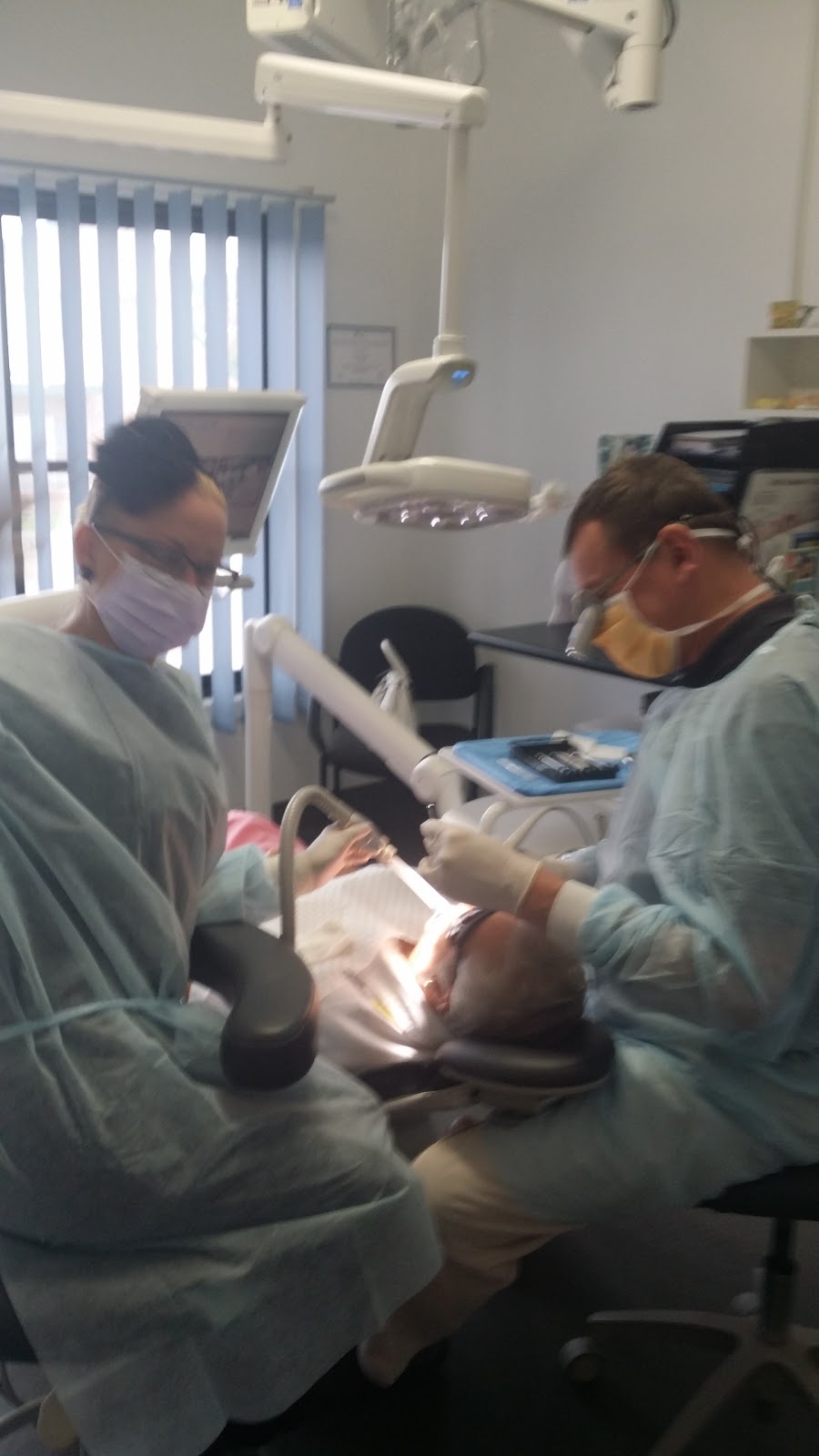 Balgownie Dental Surgery | dentist | 120 Balgownie Rd, Balgownie NSW 2519, Australia | 0242853855 OR +61 2 4285 3855