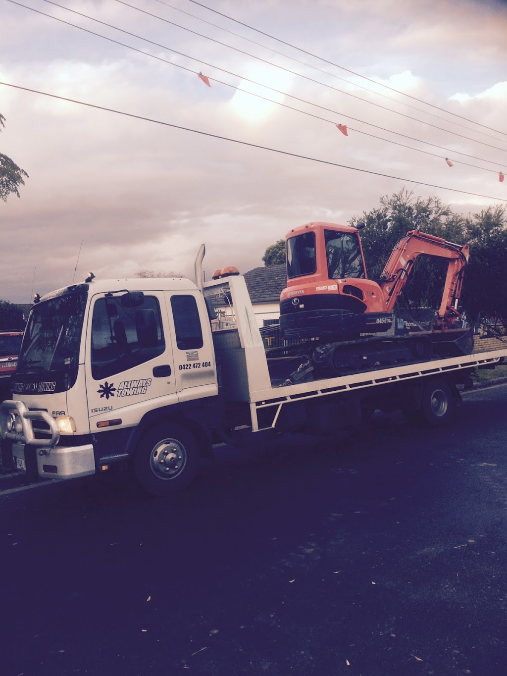 dandy towing | 45 Sinclair Rd, Dandenong VIC 3175, Australia | Phone: 0422 472 404