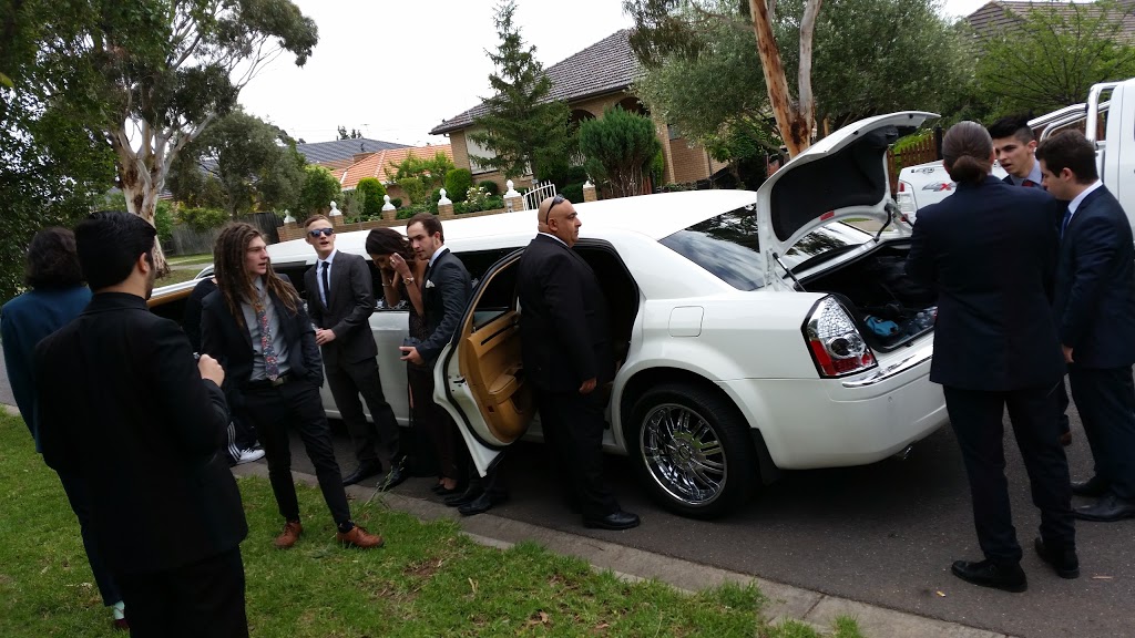 Wheels Of Fortune Limousines | Solero Parade, Point Cook VIC 3030, Australia | Phone: 0402 001 688