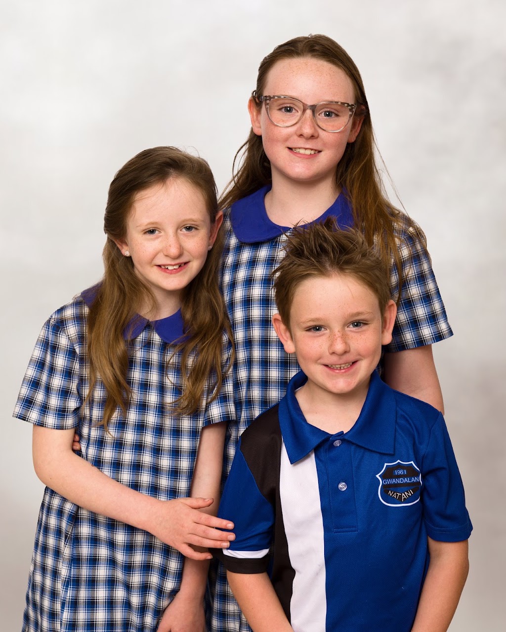 Unique School Photography | 113 Yeramba Rd, Summerland Point NSW 2259, Australia | Phone: 0426 061 855